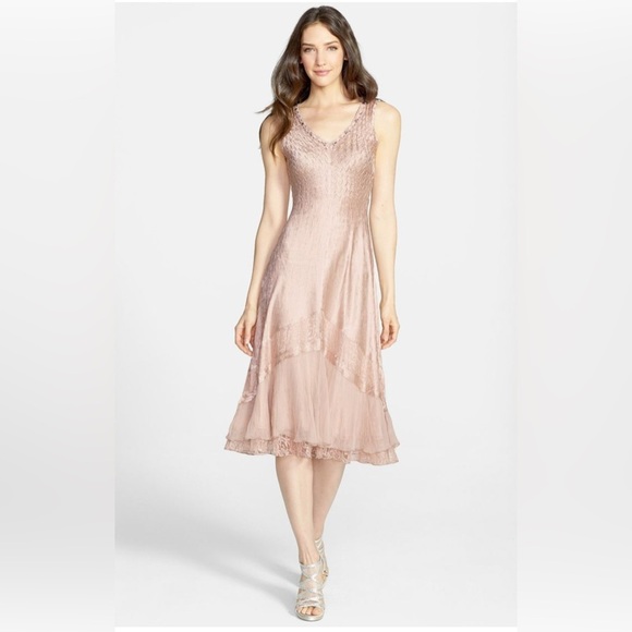 Komarov Beaded Neck Charmeuse & Chiffon A-line Blush Romantic Dress Size XL
